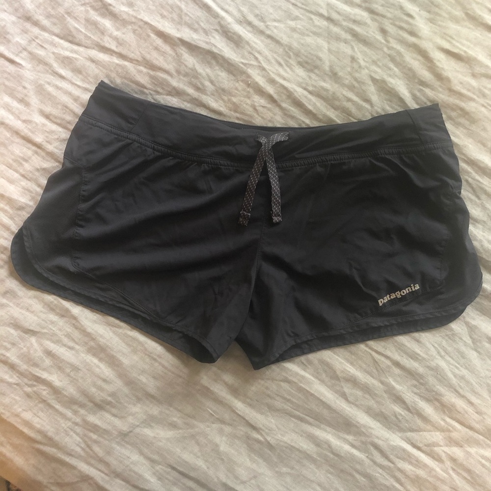 Black Patagonia athletic / running shorts sz S